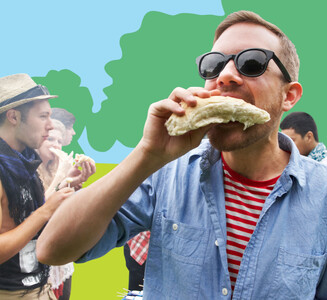 Freiraum: Die Zwhatt-Wiese ist ein Begegnungsort für alle Zwhatt-Mieter:innen Mit Bäumen, Trinkbrunnen, Pingpong-Tisch und viel Platz. Hier wird gespielt, geplaudert, gepicknickt – oder einfach gechillt.